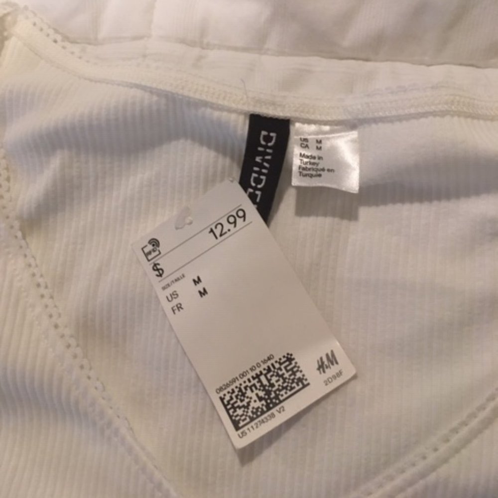 White Top - Picture 2 of 2